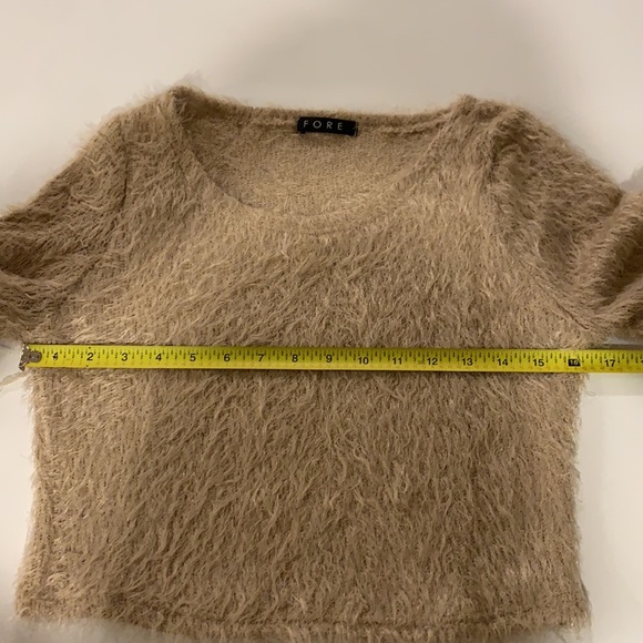 Fuzzy Cropped sweater top beige neutral - Picture 10 of 13
